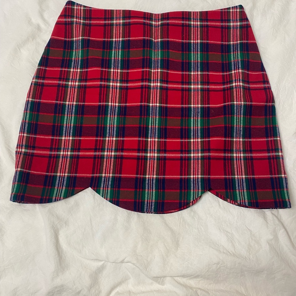 NWOT Vineyard Vines Red and Green Plaid Mini Skirt